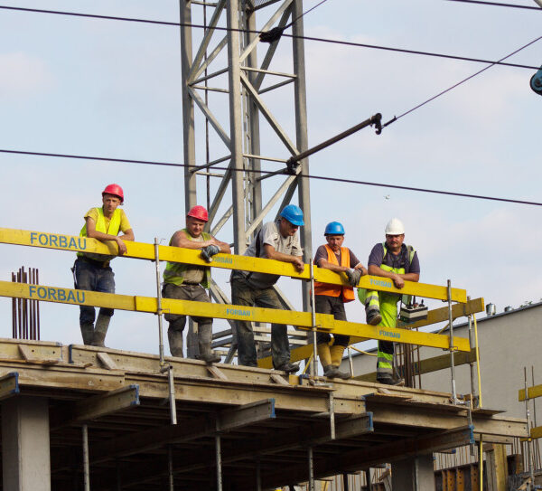 Główna 50 GUS ujawnia: Szara strefa w Polsce większa niż…