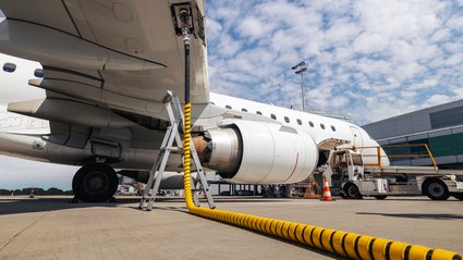 Jedno z największych polskich biur podr&oacute;ży podało pierwsze koszty wojny w Iranie