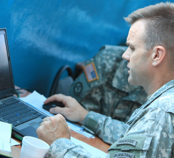 Główna 48 Wojsko i nauka łączą siły dla polskiego cyberbezpieczeństwa