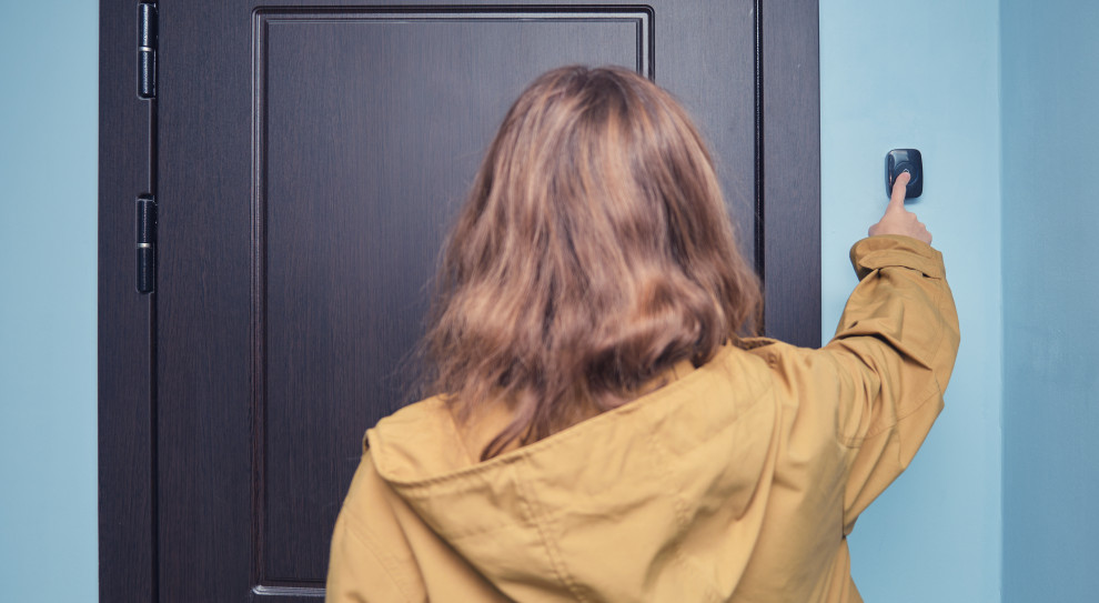 ZUS wkracza do Twojego domu: nowe uprawnienia kontroler&oacute;w od 13 kwietnia 4