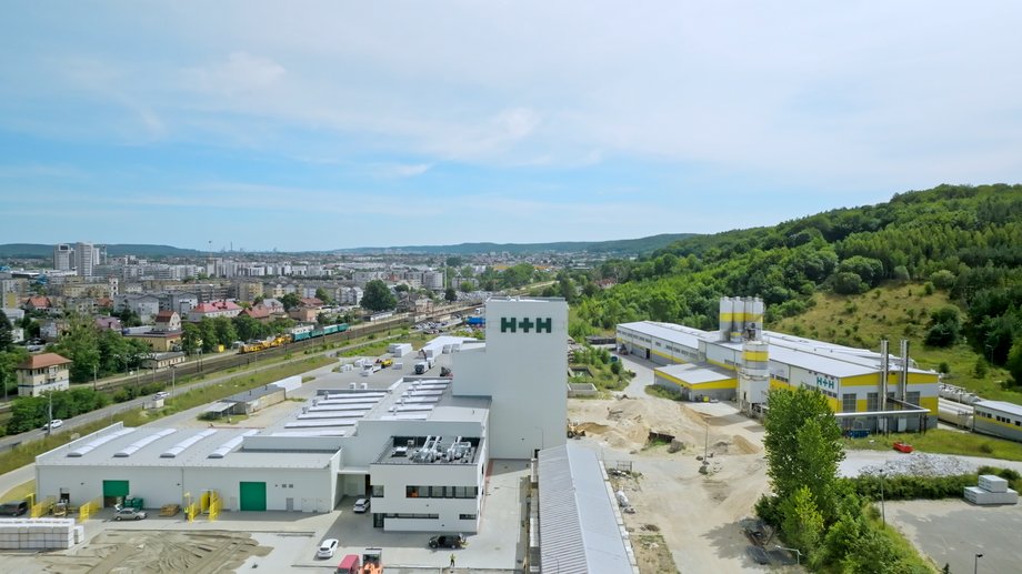 Polskie budownictwo: od lokalnego gracza do rynkowego giganta &ndash; poznaj kluczowe zmiany! 2