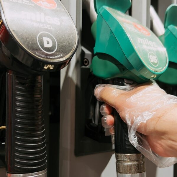 Nadciąga drożyzna na stacjach: diesel po&hellip;