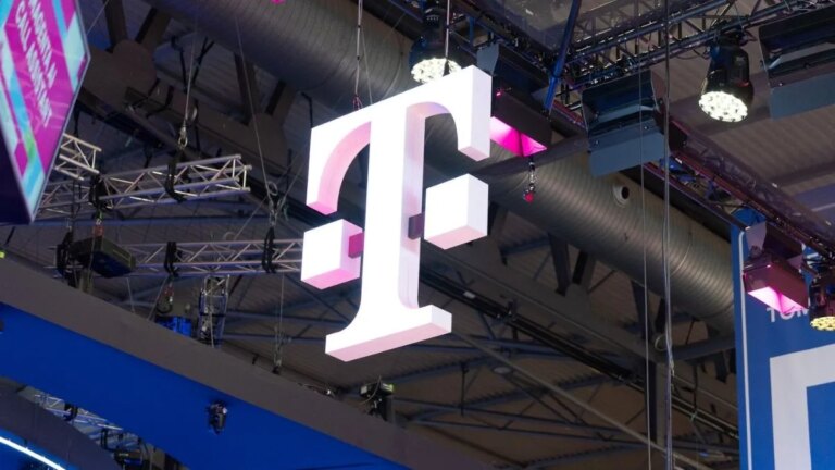 T-Mobile przełamuje bariery: tłumacz rozmów w aplikacji już dostępny