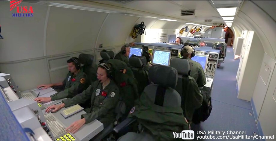 Boeing E-3 Sentry - wnętrze