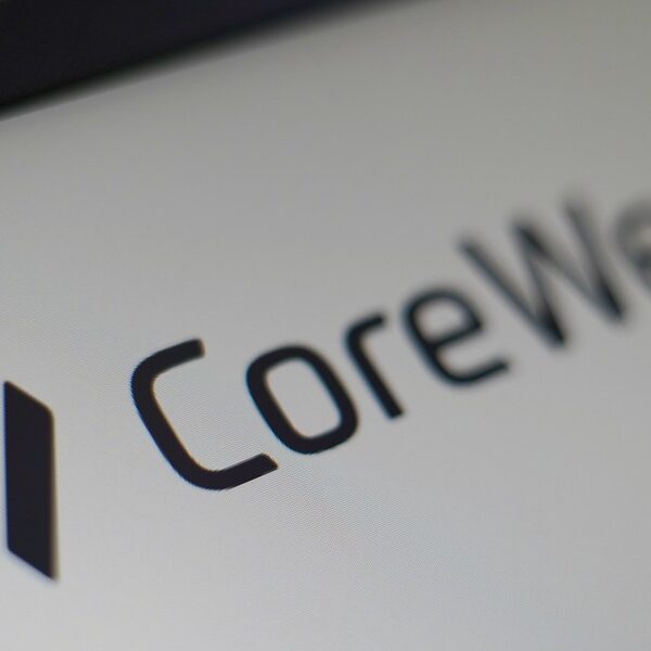 Główna 65 CoreWeave zabezpiecza przyszłość: przełomowa umowa z…