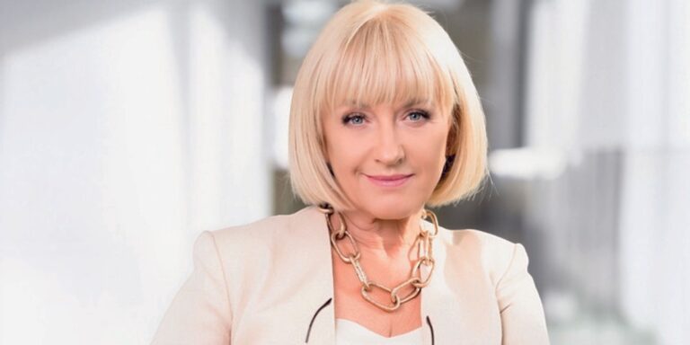 Narvil: Odkryj Pasję Twórców w Hotelu z Historią