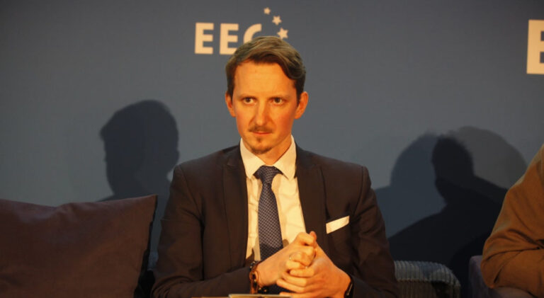 Polscy pracownicy przyśpieszają – to rewolucja w UE!