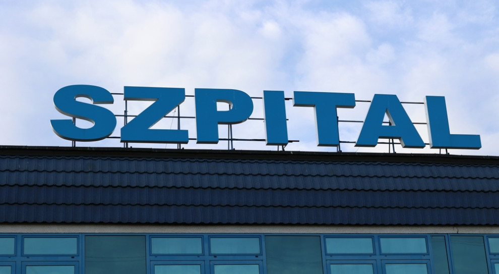 Ministerstwo Zdrowia chce poznać zarobki lekarzy: kluczowa jest mediana 4