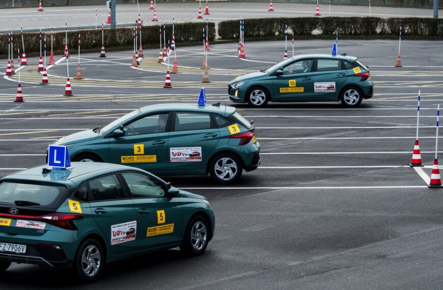 Główna 47 WORD-y rozwijają biznes na egzaminach na prawo jazdy – sprawdź, jak zarabiają