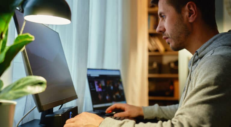 Sztuczna Inteligencja rewolucjonizuje rynek pracy – sprawdź, co to oznacza dla freelancerów!