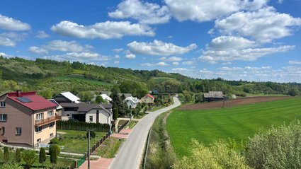 Nawet 135 tys. zł. Wyjaśniamy, kto może dostać dofinansowanie z programu "Czyste Powietrze"