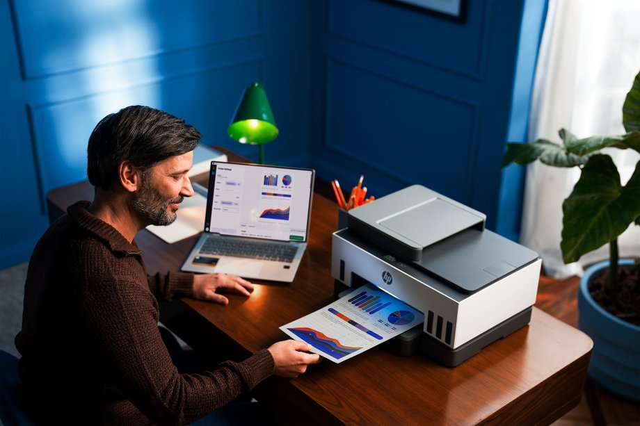 Wdrażaj technologie premium: Jak MŚP zrewolucjonizują swoją pracę w 2026 roku? 57 HP Smart Tank 750