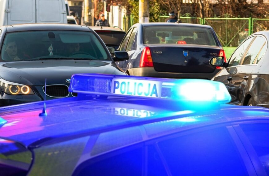 Główna 26 Drift i jazda na jednym kole: Nowe surowe kary dla kierowców wchodzą w życie