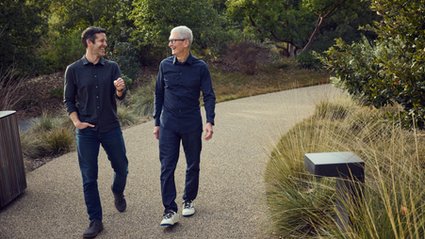 Tim Cook odchodzi. Nowy CEO Apple przejmie stery w najgorszym możliwym momencie