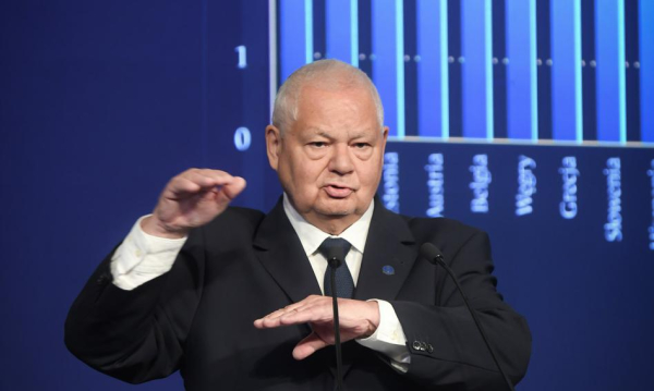 Adam Glapiński zarobi krocie: Ujawniono pensję prezesa NBP&hellip;