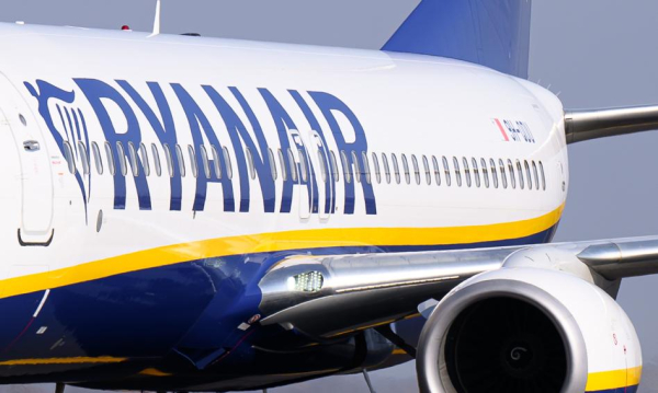 Ryanair żegna się z lotami wyspiarskimi: dlaczego unijny&hellip;