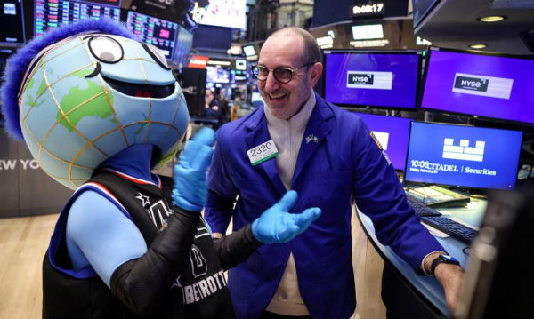 Wall Street wstrzymuje oddech: Tajemnica Cieśniny Ormuz wciąż nierozwiązana