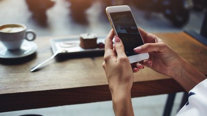 Tw&oacute;j telefon szybciej się rozładowuje? To przez te nawyki