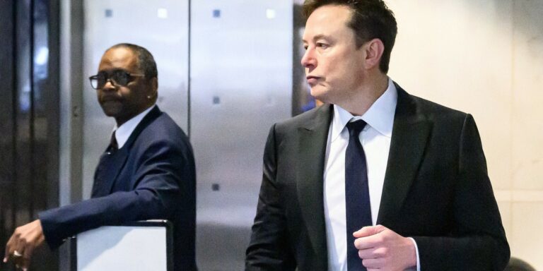 Musk kontra OpenAI: Bitwa o przyszłość AI i technologiczną dominację