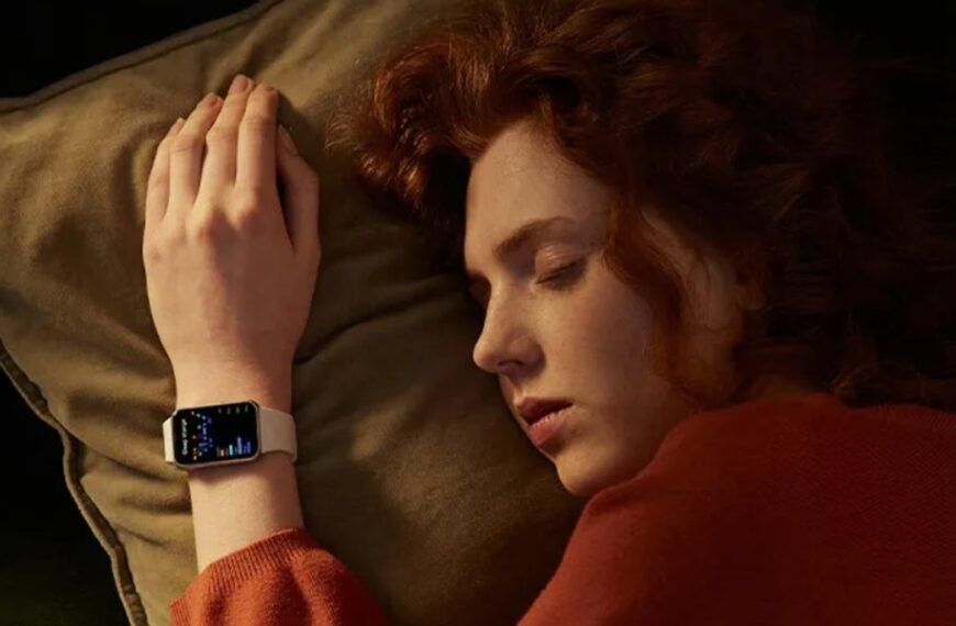 Samsung Fit &ndash; smartwatch w cenie opaski? Odkryj możliwości!