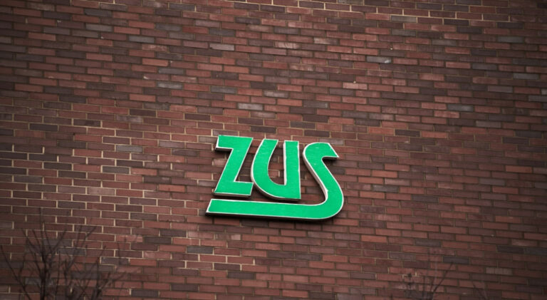 Pracownicy ZUS rozpoczynają strajk ostrzegawczy – poznaj datę akcji