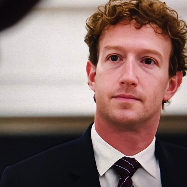 Meta ujawnia asystenta AI: Zuckerberg zapowiada&hellip;