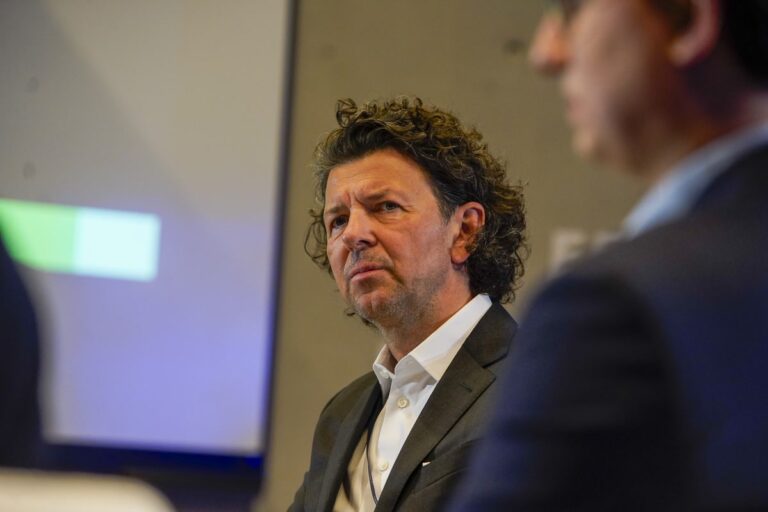 Inżynierowie czy przedsiębiorcy? Rozwikłujemy paradoks polskich startupów Inżynierowie czy przedsiębiorcy? Rozwikłujemy paradoks polskich startupów
