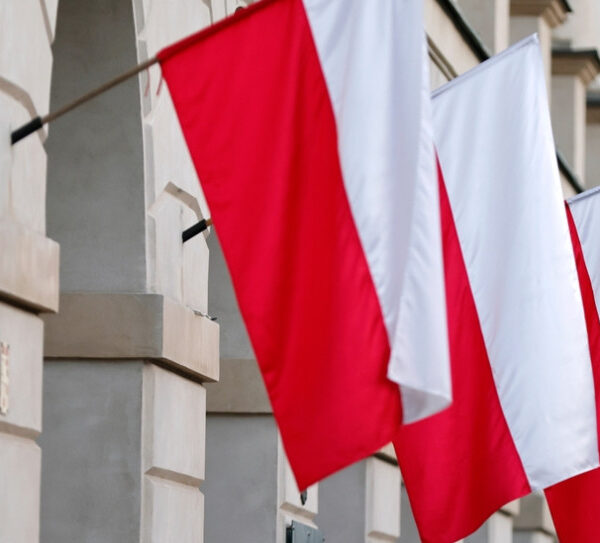 Cudzoziemcy zyskają na milczącej zgodzie urzędu? Zobacz, co&hellip;