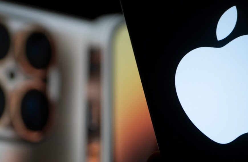 Składany iPhone: Apple zmaga się z nowymi przeszkodami przed debiutem