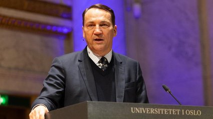 Radosław Sikorski zwr&oacute;cił się do polskich firm. Zapowiedział wsparcie