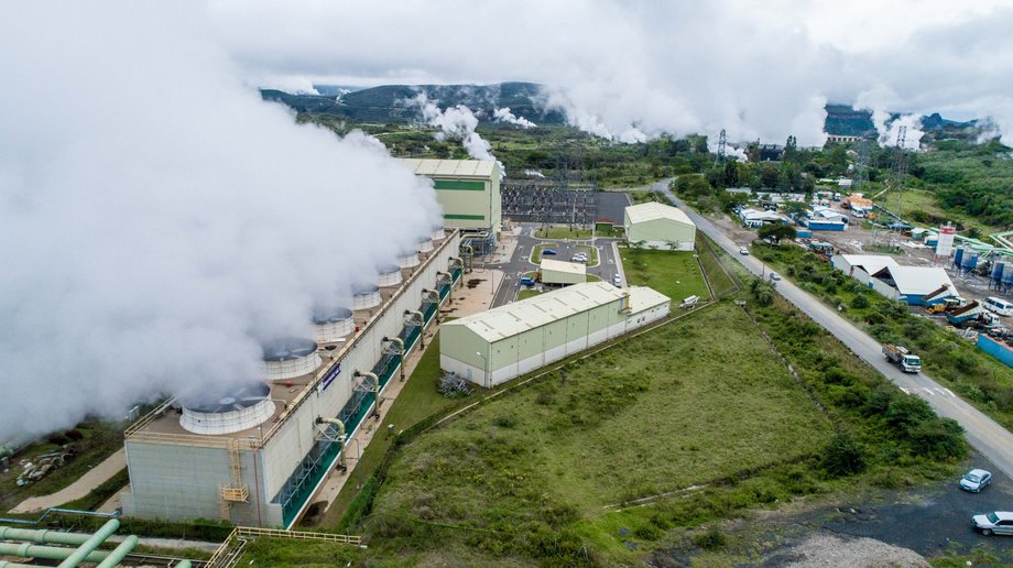 Elektrownia geotermalna KenGen w Kenii - Olkaria I blok 6 o mocy 83 MW