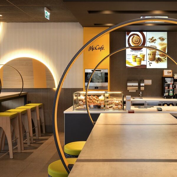 Główna 28 Maciej Maćkowiak: Jak franczyza McDonald’s stała się kluczem do biznesowego…