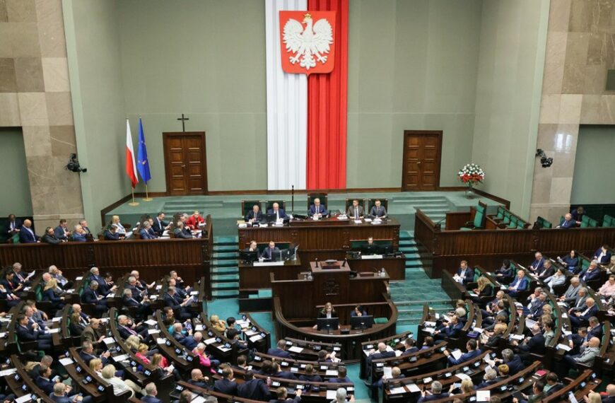 Główna 49 Sejm wybrał 15 nowych sędziów do Krajowej Rady Sądownictwa