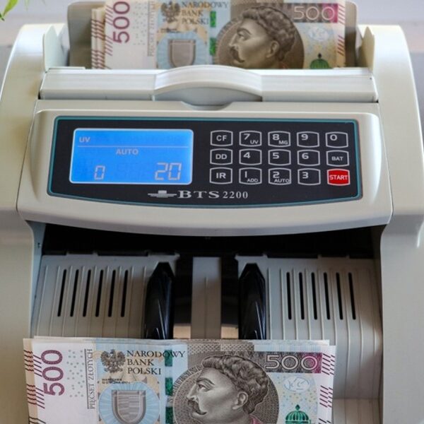 Zyski bank&oacute;w już idą w miliardy. Robią wrażenie, ale widać&hellip;