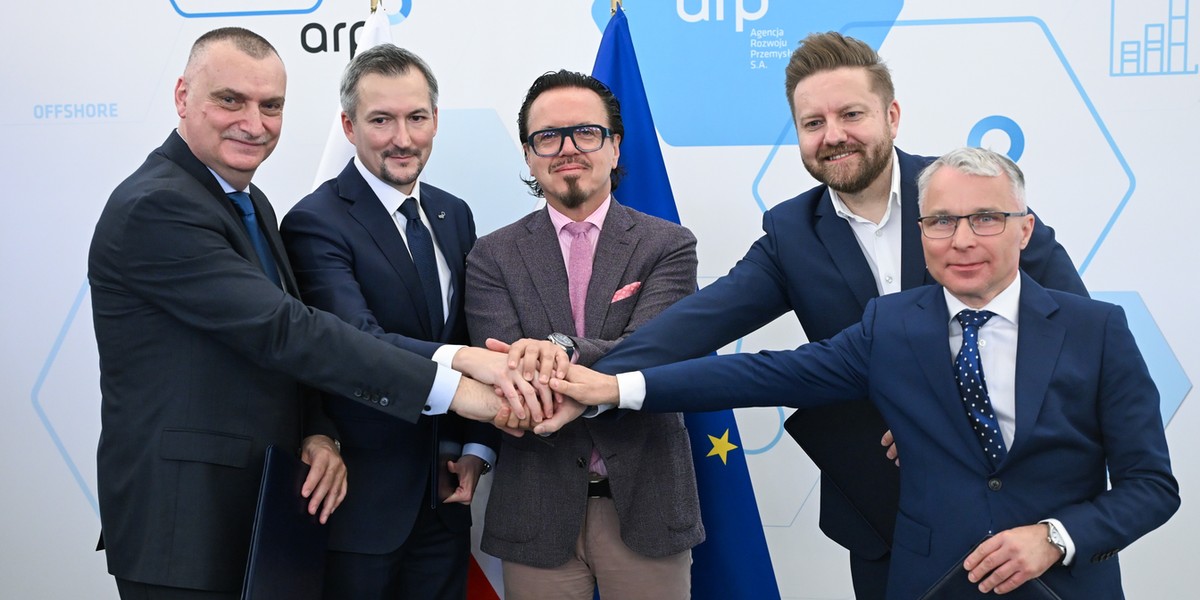 Uroczystość podpisania list&oacute;w intencyjnych w sprawie wykorzystania pierwszego polskiego kablowca dla morskich farm wiatrowych