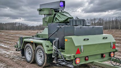 Ukraiński laser sterowany AI &mdash; niszczy drony kamikaze i pomaga rozminowywać pola