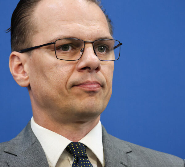 Główna 41 Sejm dyskutuje: Czy feminatywy w ofertach pracy to…