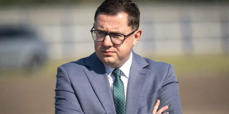 Minister Energii Rozwiewa Obawy: Dlaczego Ceny Paliw Nie Wzrosną Drastycznie