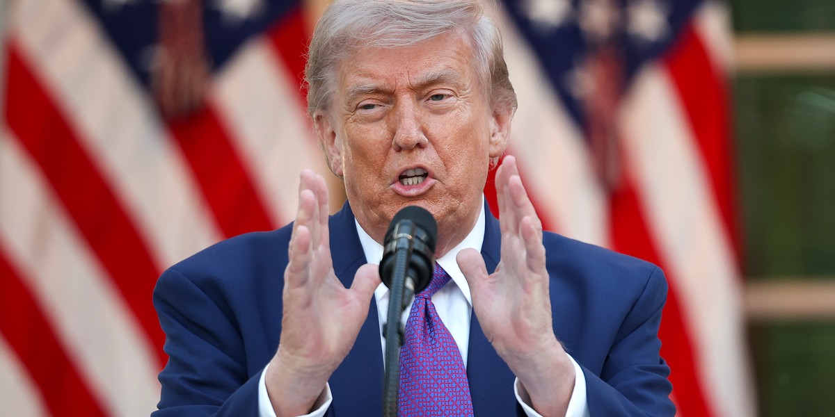 Donald Trump zdecydował o tymczasowym obniżeniu ceł