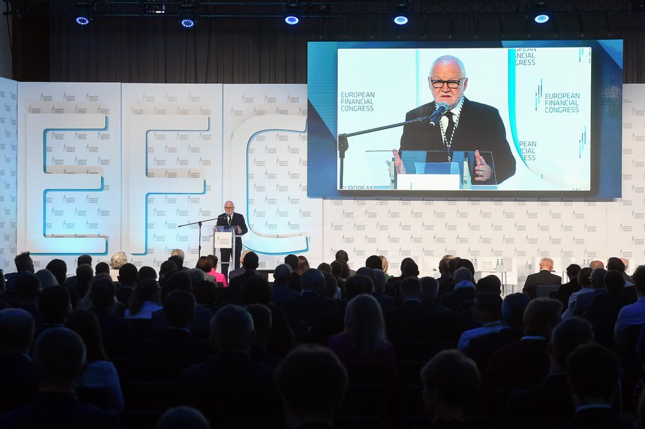Jan Krzysztof Bielecki zainaugurował Europejski Kongres Finansowy w Sopocie