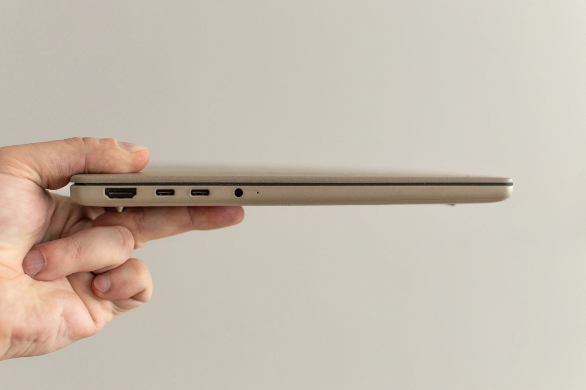 Asus Zenbook A14: Odkryj lekkość, która rewolucjonizuje pracę 17 Asus Zenbook A14: Odkryj lekkość, która rewolucjonizuje pracę 17