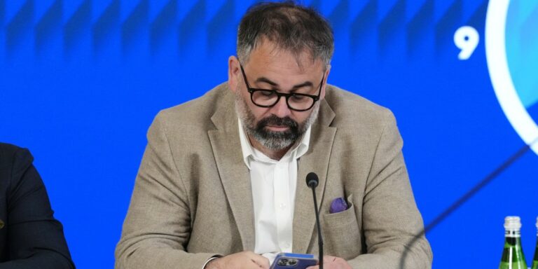 ZUS: Rada Nadzorcza stawia na Laskę, ostateczna decyzja w rękach premiera Tuska