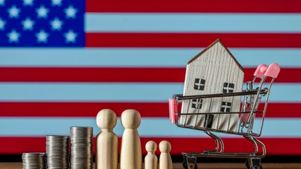 Typowy dom w USA może kosztować milion dolar&oacute;w. Ekonomista prognozuje kiedy to się stanie