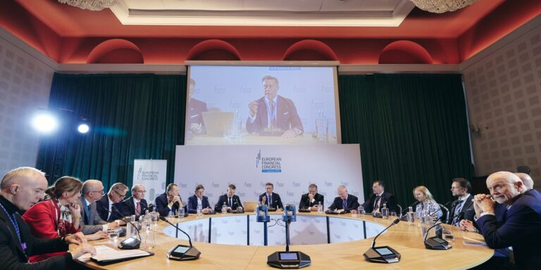 Niejasne regulacje podkopują fundamenty polskiego sektora finansowego