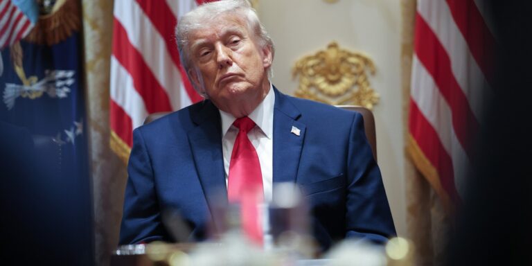 USA tworzą potężne centrum AI: Gigantyczny budżet i strategia jak z czasów Intela USA tworzą potężne centrum AI: Gigantyczny budżet i strategia jak z czasów Intela