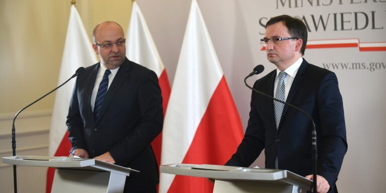 Urząd Ochrony Danych Osobowych Sądzi Resort Sprawiedliwości za Aferę Hejterską
