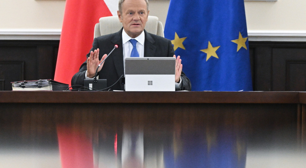 Rząd rewiduje przepisy, ujawniając milionowe zarobki medyk&oacute;w. 2