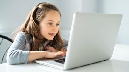Prezenty na Dzień Dziecka, kt&oacute;re wywołają wielki uśmiech &ndash; laptopy, smartfony i nie tylko!