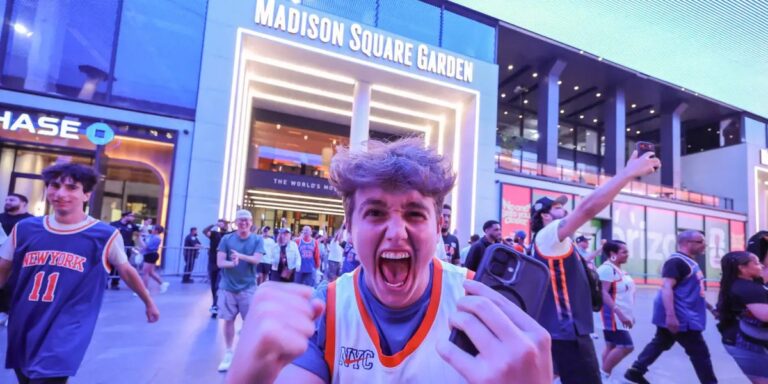 NBA w Nowym Jorku: Bilety przy parkiecie osiągają zawrotne ceny w finałach