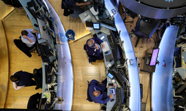 Dow Jones biją rekordy: Wall Street zamyka półrocze spektakularnym wzrostem Dow Jones biją rekordy: Wall Street zamyka półrocze spektakularnym wzrostem